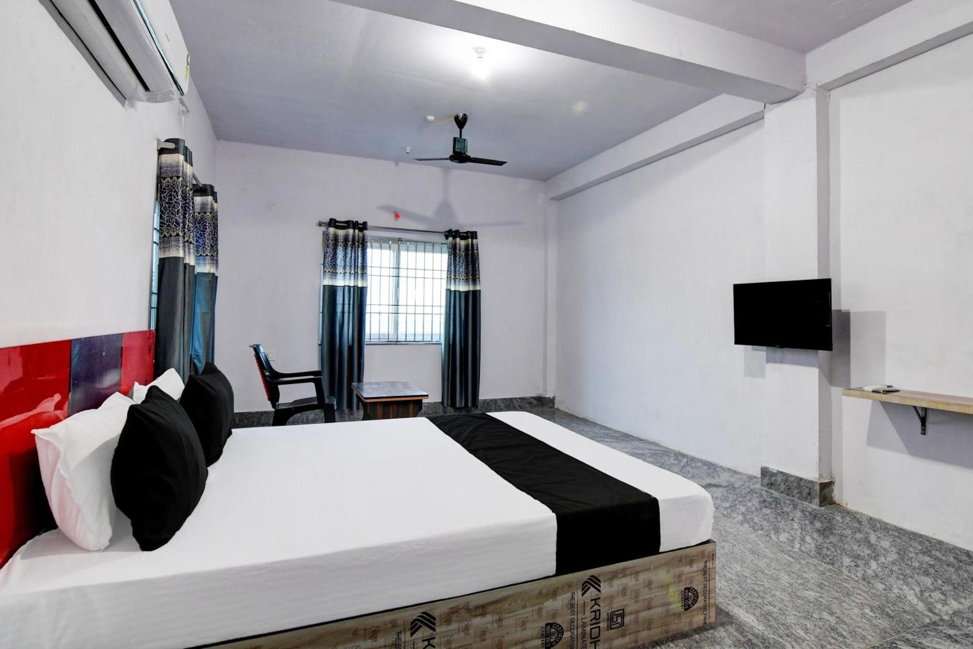 Hotel O Silk City Palace Brahmapur Exterior foto