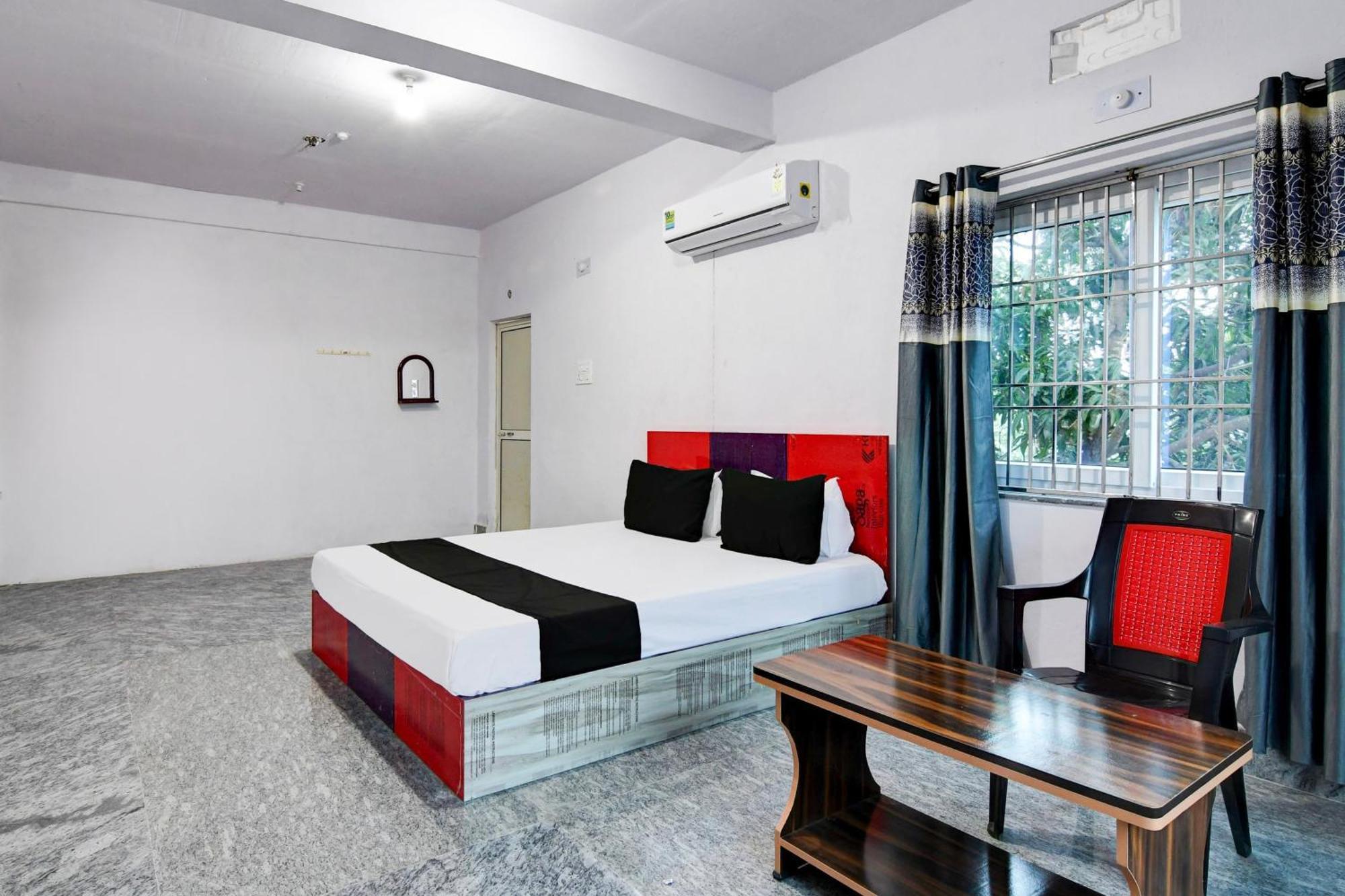 Hotel O Silk City Palace Brahmapur Exterior foto